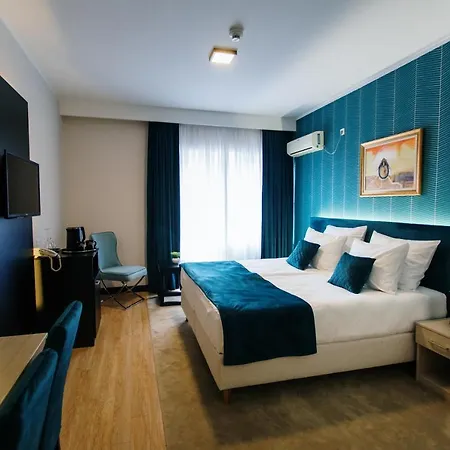 Srem Hotel