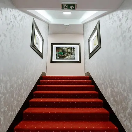 Srem Hotel Sremska Mitrovica