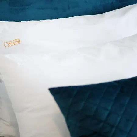 Srem Otel